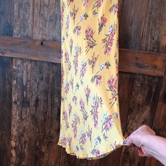 Know.one.cares L NWT Yellow Liberty Floral Cottagecore Pull-On Maxi Flowy Skirt - Picture 7 of 7